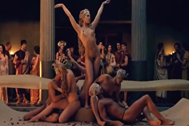 Секс сцены с Бонни Свин (сериал Спартак)